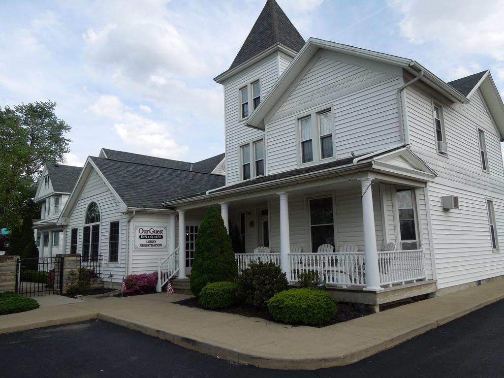 Ourguest Inn & Suites Downtown Port Clinton Eksteriør billede
